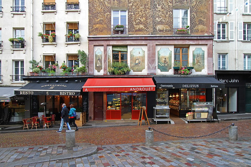 Rue Mouffetard : L'histoire de la plus ancienne rue de Paris